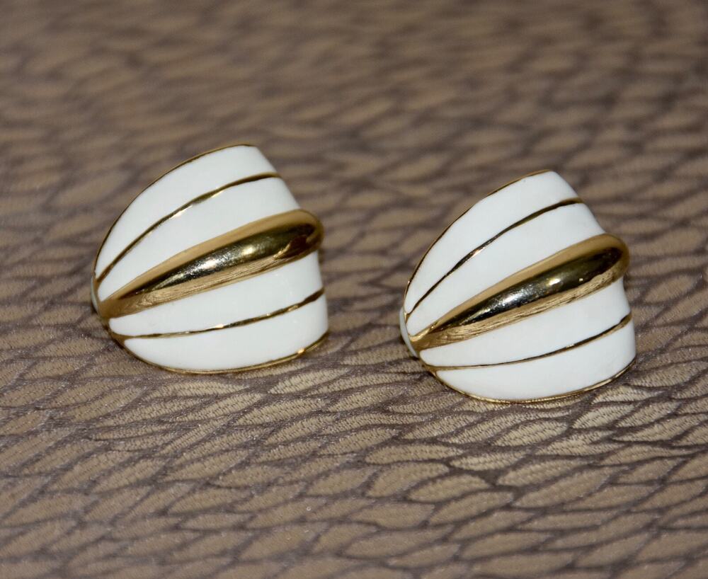 VINTAGE CINER DESIGNER ENAMEL & GOLD EARRINGS CLIP-ON